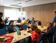 Konferencja prasowa w sprawie Dożynek Powiatu Kieleckiego i Gminy Łagów
