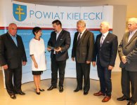 Ze służby zdrowia do oświaty