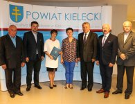 Ze służby zdrowia do oświaty
