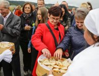 XVII Świętokrzyskie Dożynki Wojewódzkie na lotnisku w Masłowie