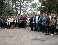 Pierwszy dzwonek w powiatowych szkołach