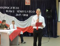 Pierwszy dzwonek w powiatowych szkołach