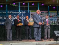 Delegacja Powiatu Kieleckiego na dożynkach w Damnicy (Pow. Słupski)