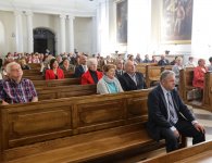 XII Powiatowy Przegląd Zespołów Chóralnych na Świętym Krzyżu