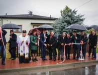 W Pieradłach w gminie Mniów oddano do użytku chodnik. 