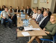 Spotkanie w sprawie projektu o pieczy zastępczej