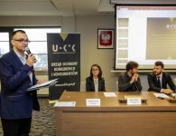 Senior, konsument bezpieczny i aktywny