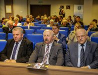 Senior, konsument bezpieczny i aktywny