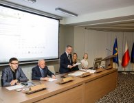 Sesja Rad yPowiatu w Kielcach 