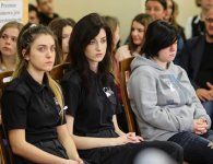 Powiatowy Zespół Szkół w Chęcinach włączył się w Kampanię Białej Wstążki.