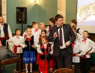Spotkanie świąteczne Starosty i Zarządu Powiatu w Kielcach z Zespołami Artystycznymi z Powiatu Kieleckiego