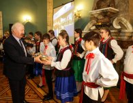 Spotkanie świąteczne Starosty i Zarządu Powiatu w Kielcach z Zespołami Artystycznymi z Powiatu Kieleckiego