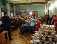 Spotkanie świąteczne Starosty i Zarządu Powiatu w Kielcach z Zespołami Artystycznymi z Powiatu Kieleckiego