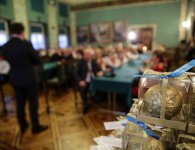 Spotkanie świąteczne Starosty i Zarządu Powiatu w Kielcach z Zespołami Artystycznymi z Powiatu Kieleckiego