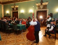 Spotkanie świąteczne Starosty i Zarządu Powiatu w Kielcach z Zespołami Artystycznymi z Powiatu Kieleckiego