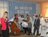 Nowy samochód do przewozu osób niepełnosprawnych w Sędku 
