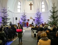 Kolędowanie w parafii bł. Wincentego Kadłubka w Domaszowicach