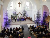 Kolędowanie w parafii bł. Wincentego Kadłubka w Domaszowicach