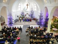 Kolędowanie w parafii bł. Wincentego Kadłubka w Domaszowicach