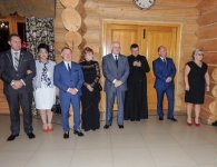 Studniówki w Chęcinach i Bodzentynie.