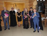Studniówki w Chęcinach i Bodzentynie.