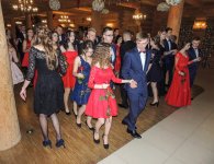 Studniówki w Chęcinach i Bodzentynie.