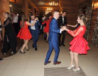 Studniówki w Chęcinach i Bodzentynie.