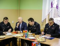 OSP w Sędziejowicach z nowym defibrylatorem automatycznym