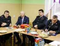 OSP w Sędziejowicach z nowym defibrylatorem automatycznym