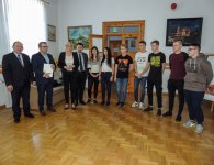 Podpisanie umowy w Powiatowym Zespole Szkół w Łopusznie 