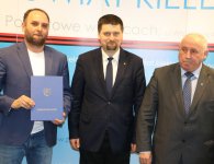 Podpisanie umów z organizacjami pozarządowymi