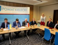 W partnerstwie z Ukrainą