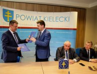 W partnerstwie z Ukrainą