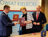 W partnerstwie z Ukrainą