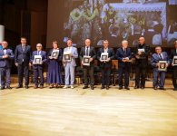 Uroczysta gala 20-lecia Powiatu Kieleckiego w Filharmonii Świętokrzyskiej