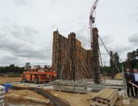Wmurowanie kamienia węgielnego pod budowę nowej szkoły w Piotrkowicach w gminie Chmielnik.
