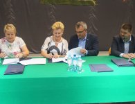 Ważne umowy dla gmin powiatu kieleckiego