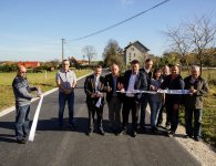 Z nową nawierzchnią asfaltową w Ujnach