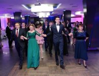 Zatańczyli poloneza w Chęcinach i Bodzentynie