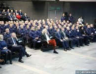 Przekazanie samochodów i narada Policji