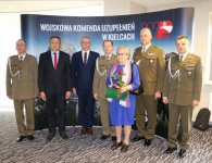 Wręczenie medali za zasługi dla obronności kraju