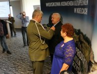 Wręczenie medali za zasługi dla obronności kraju