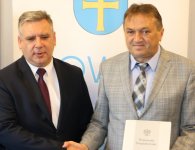 Kolejne umowy na drogi podpisane