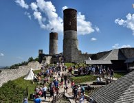 Żywa lekcja historii na zamku w Chęcinach