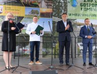 Powiatowy Konkurs na Najsmaczniejszą Potrawe oraz Powiatowy Przegląd Kapel Ludowych.