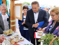 Powiatowy Konkurs na Najsmaczniejszą Potrawe oraz Powiatowy Przegląd Kapel Ludowych.