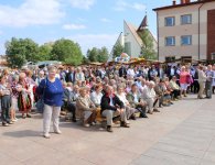 Powiatowy Konkurs na Najsmaczniejszą Potrawe oraz Powiatowy Przegląd Kapel Ludowych.