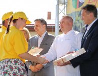 Powiatowy Konkurs na Najsmaczniejszą Potrawe oraz Powiatowy Przegląd Kapel Ludowych.