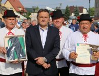 Powiatowy Konkurs na Najsmaczniejszą Potrawe oraz Powiatowy Przegląd Kapel Ludowych.