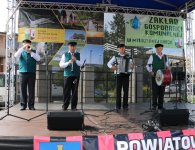 Powiatowy Konkurs na Najsmaczniejszą Potrawe oraz Powiatowy Przegląd Kapel Ludowych.